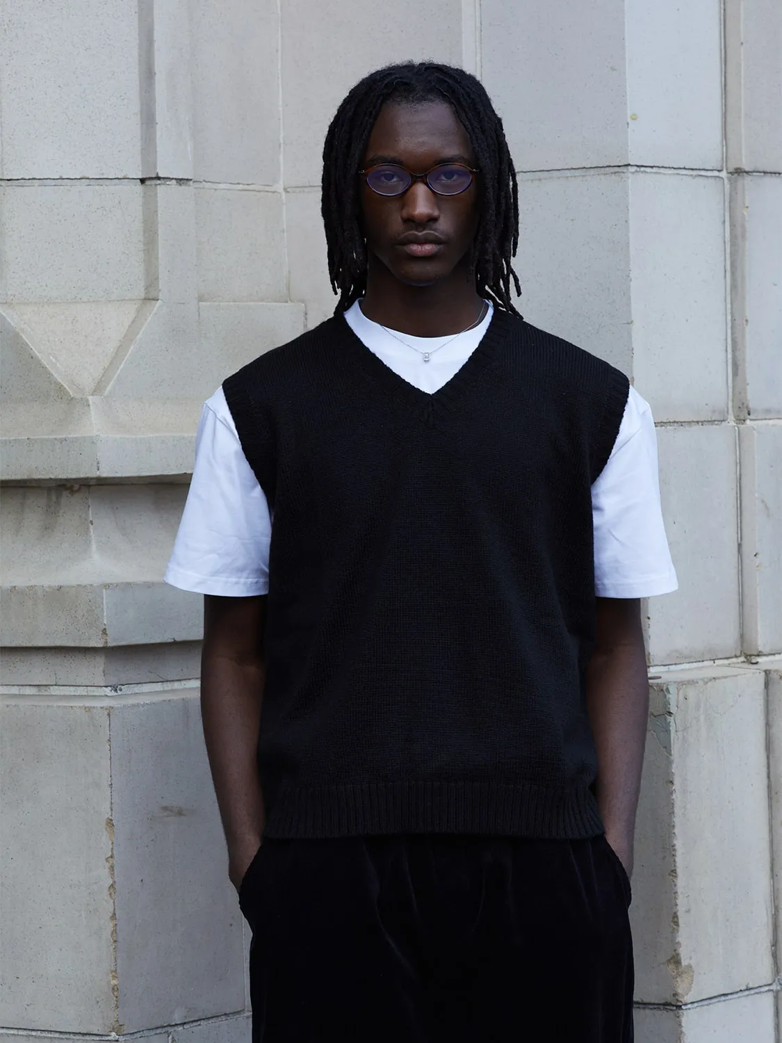 NEW: Olsen Sweater Vest Black