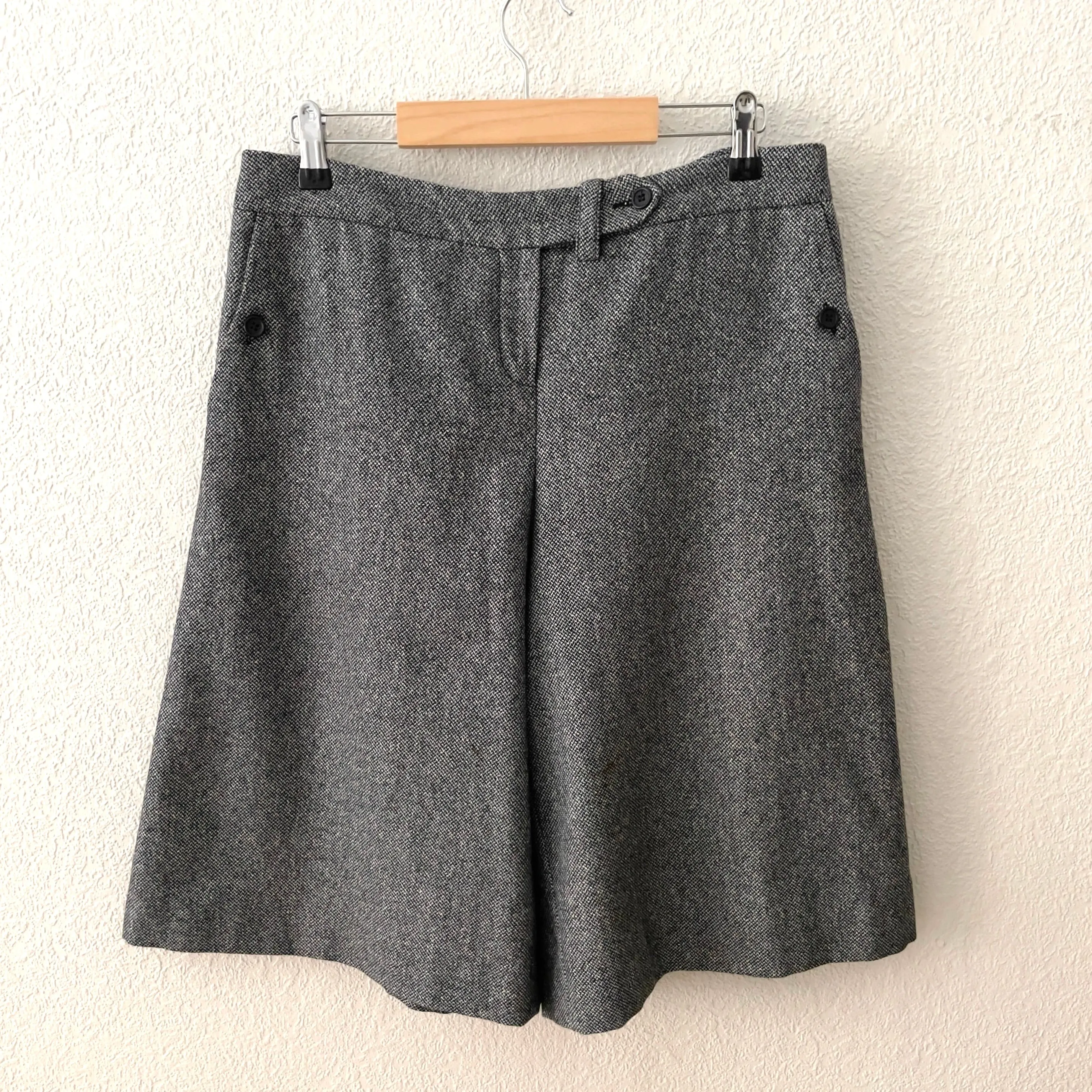 Wool Blend Bermuda Shorts - Gray Tweed - size EU40